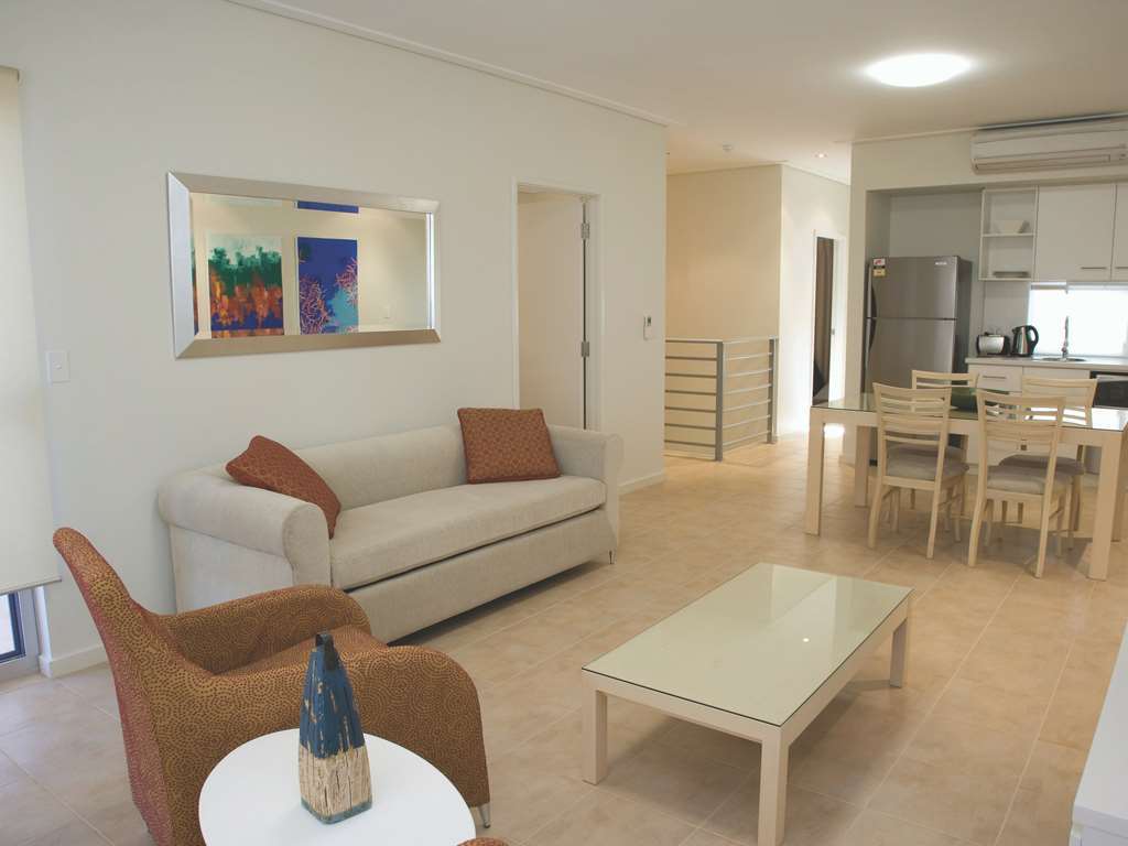 Nesuto Aparthotel 4*